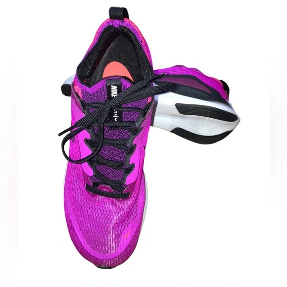 New Women’s Nike Zoom Fly 4 Athletic Sneaker - Picture 2 of 10